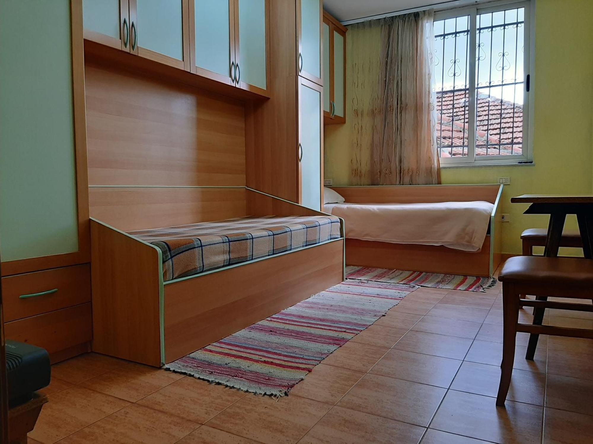 Enki'S Guesthouse Tirana Exterior photo